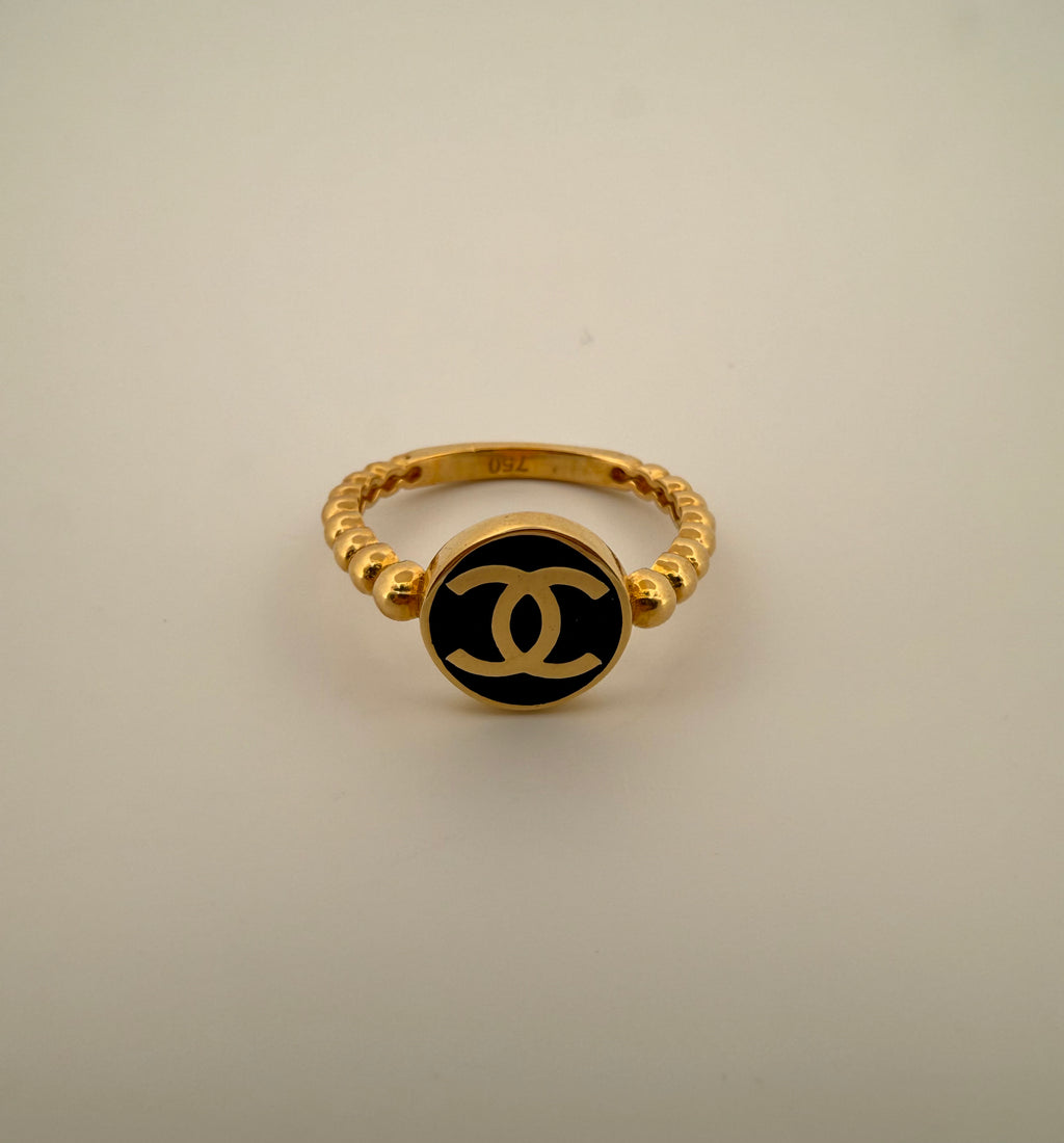 The Céleste Link Ring