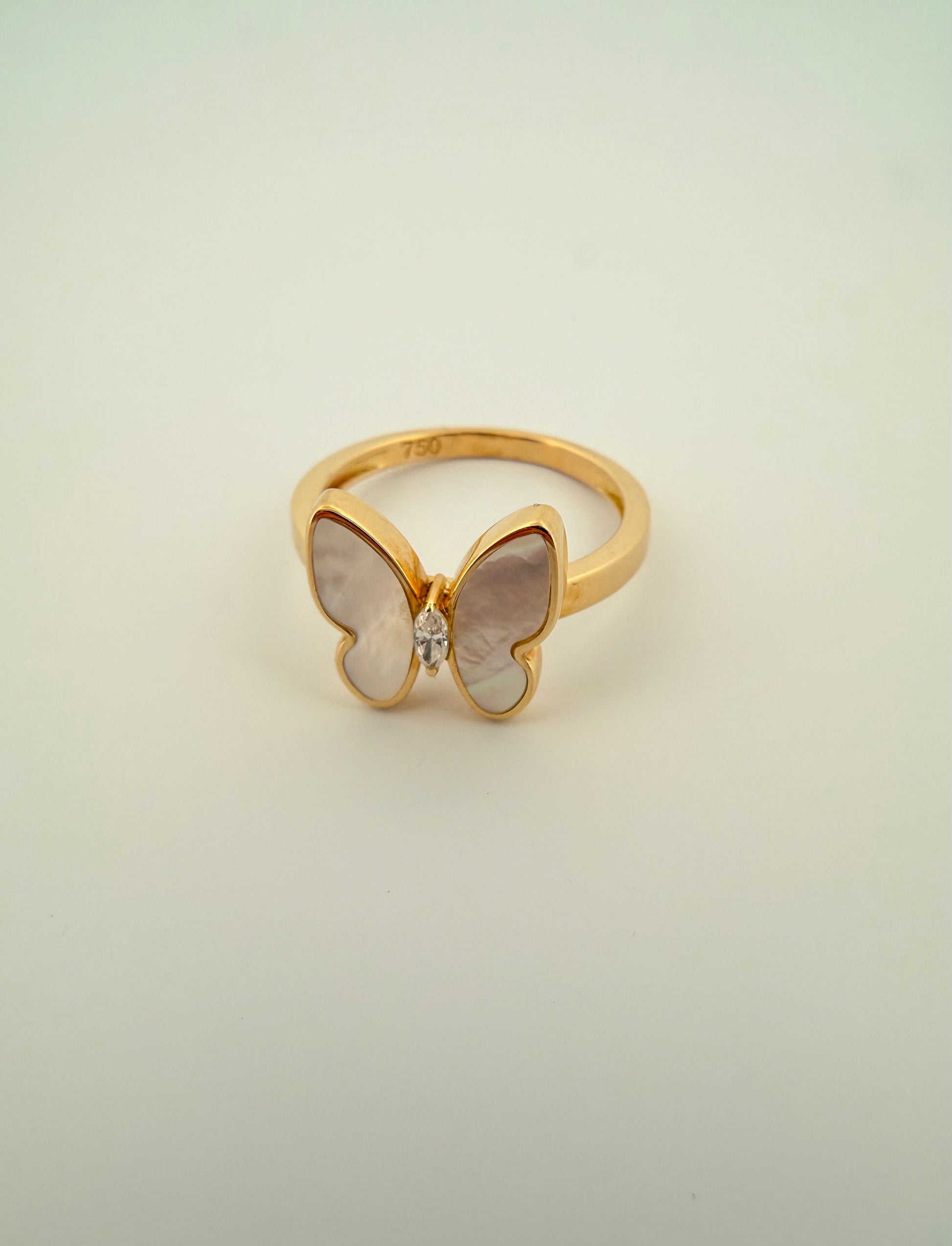 The Papillon de Lune