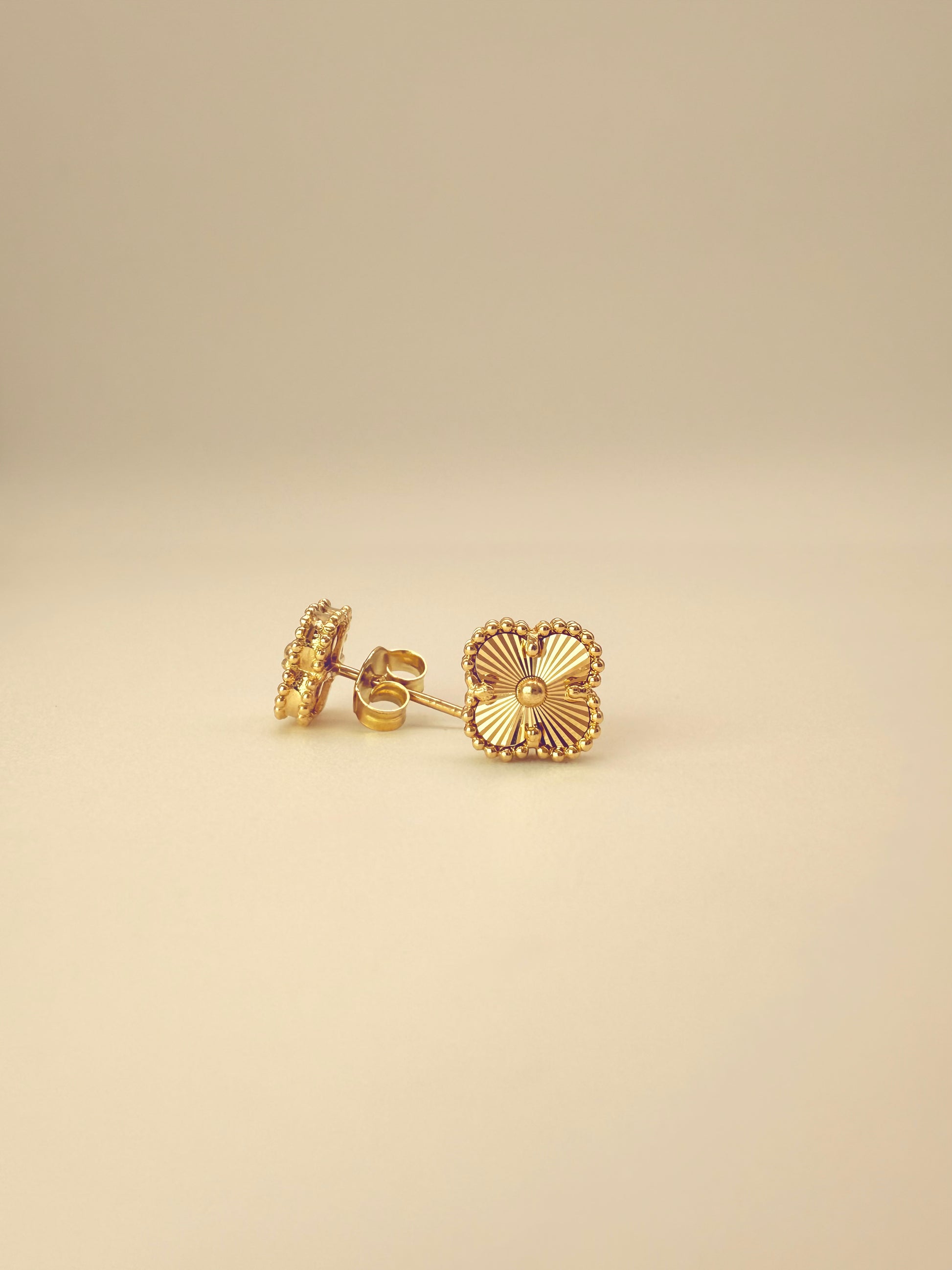 The Clover Studs