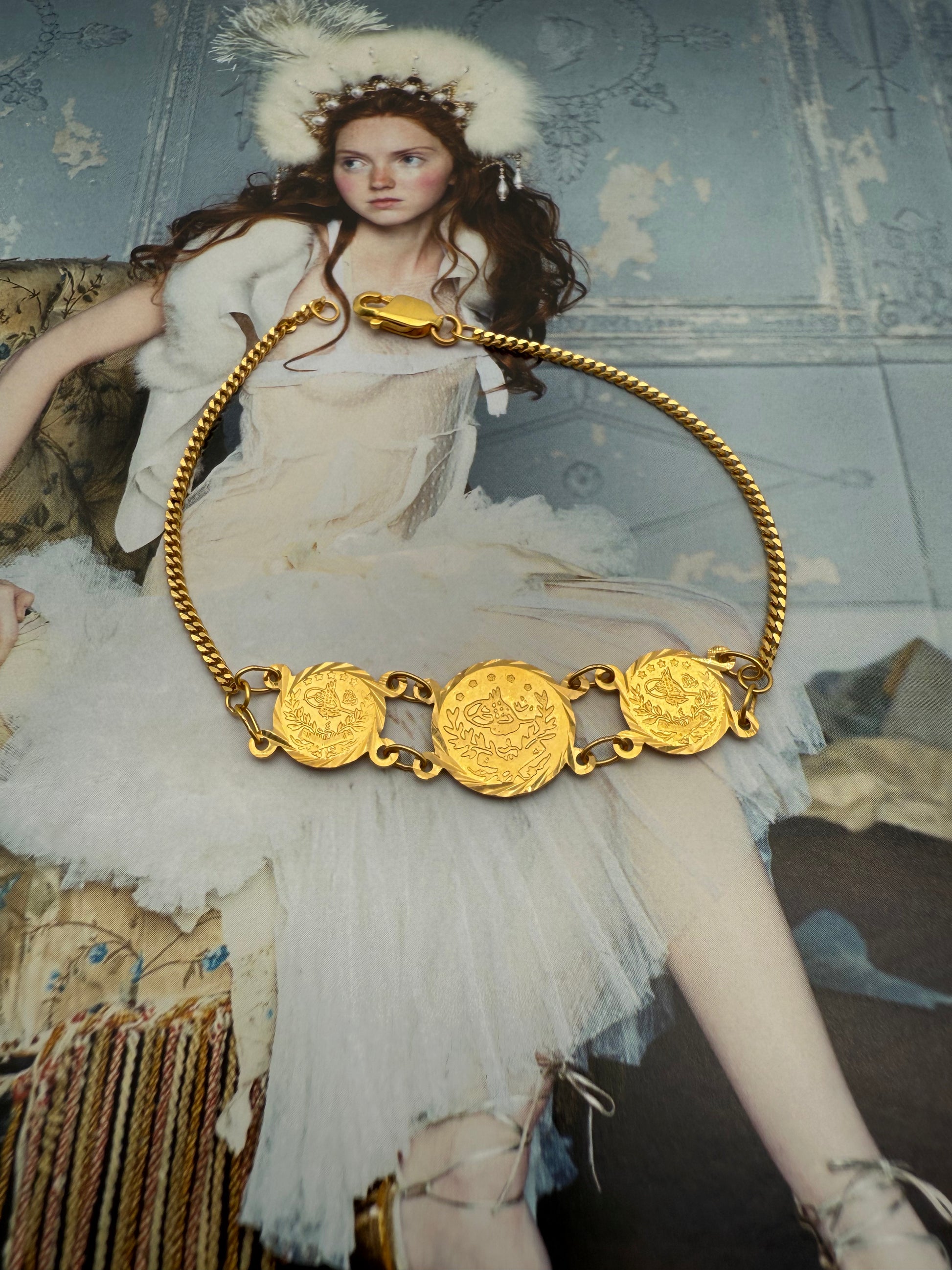 The Imperia Chain Bracelet