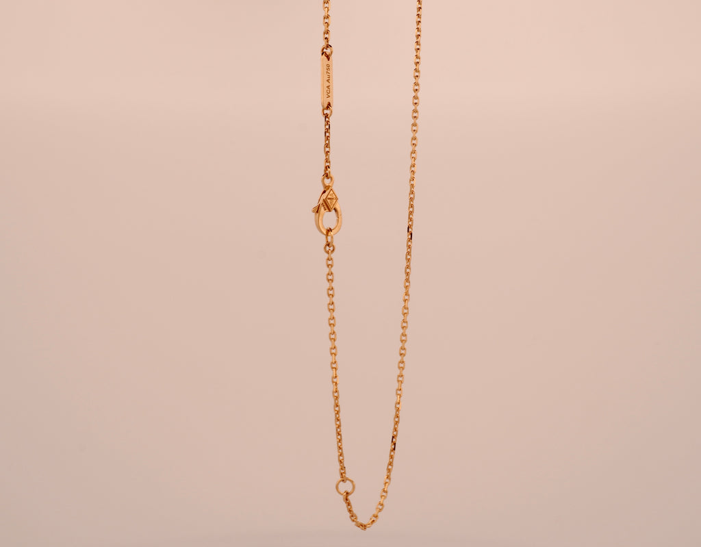 The Clover Solace Necklace