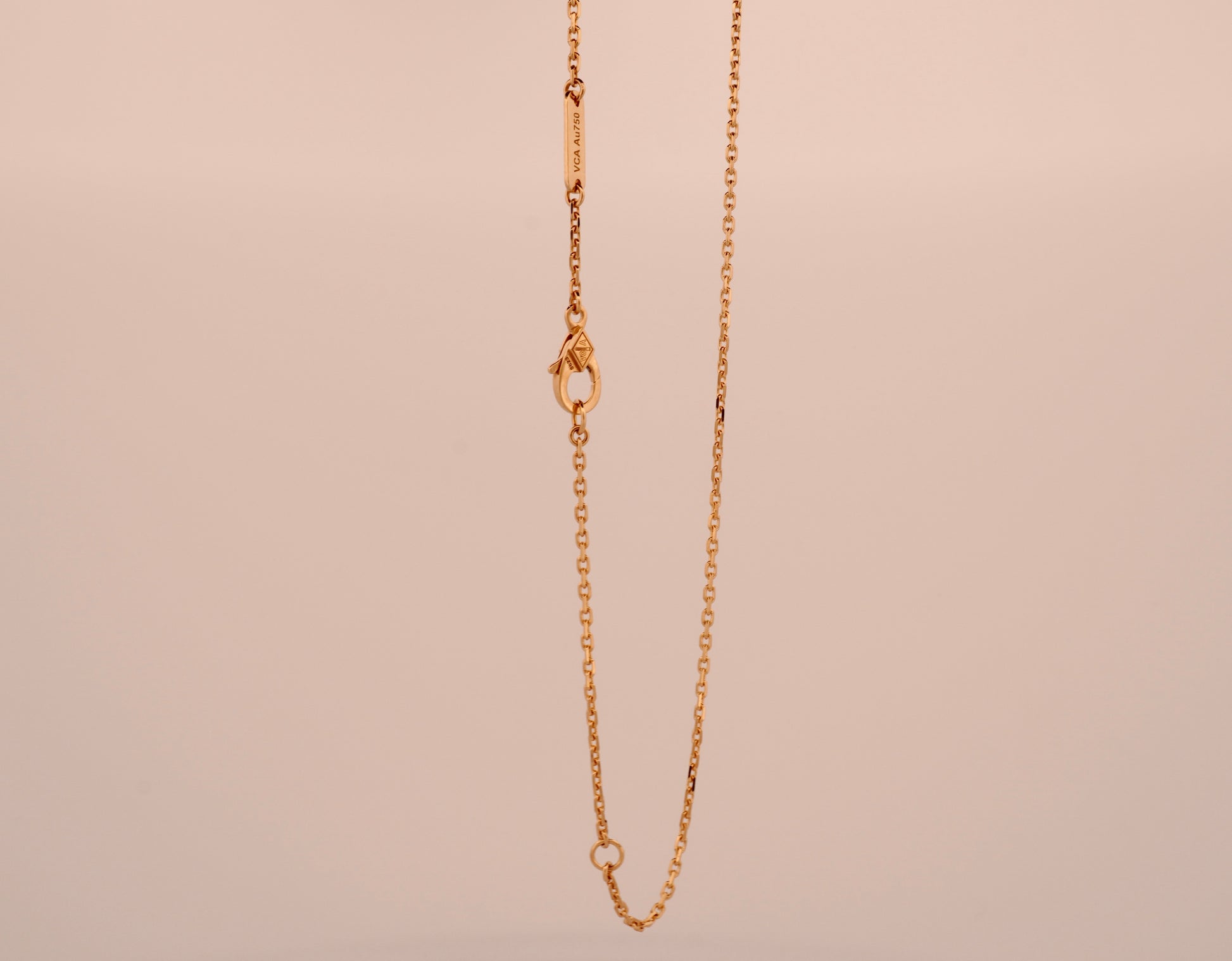 The Clover Solace Necklace