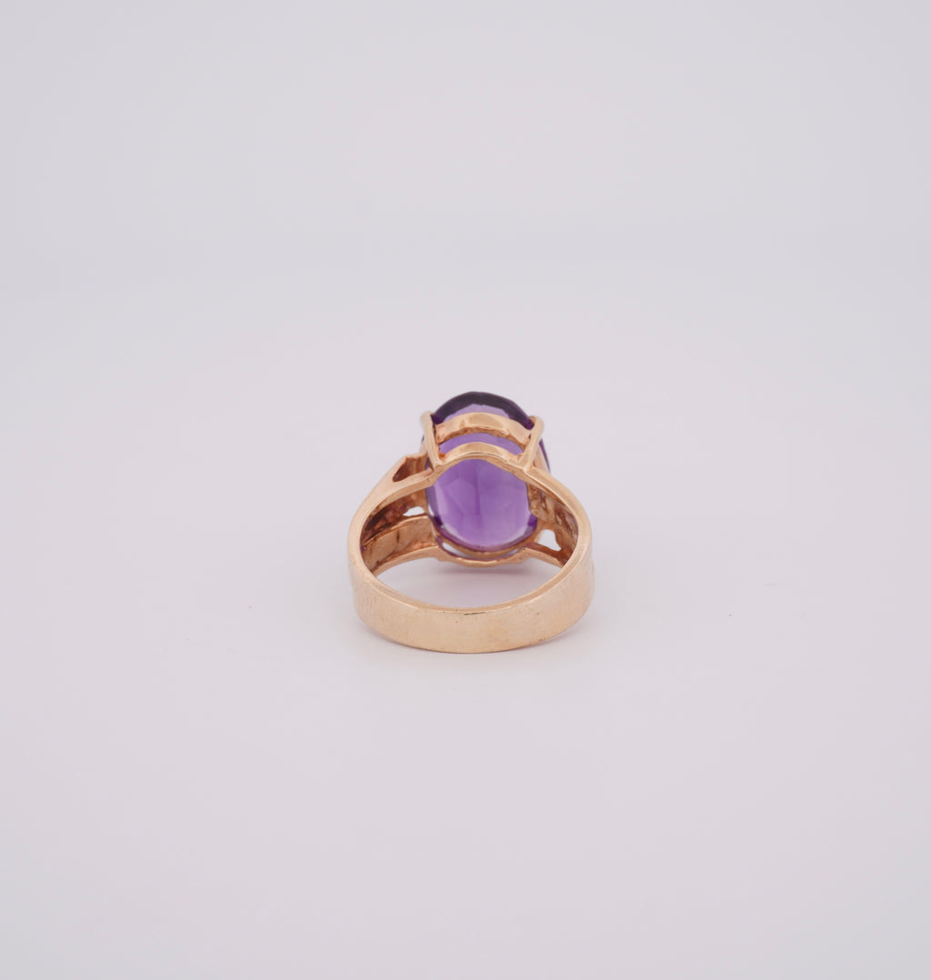 The Solenne Amethyst Ring
