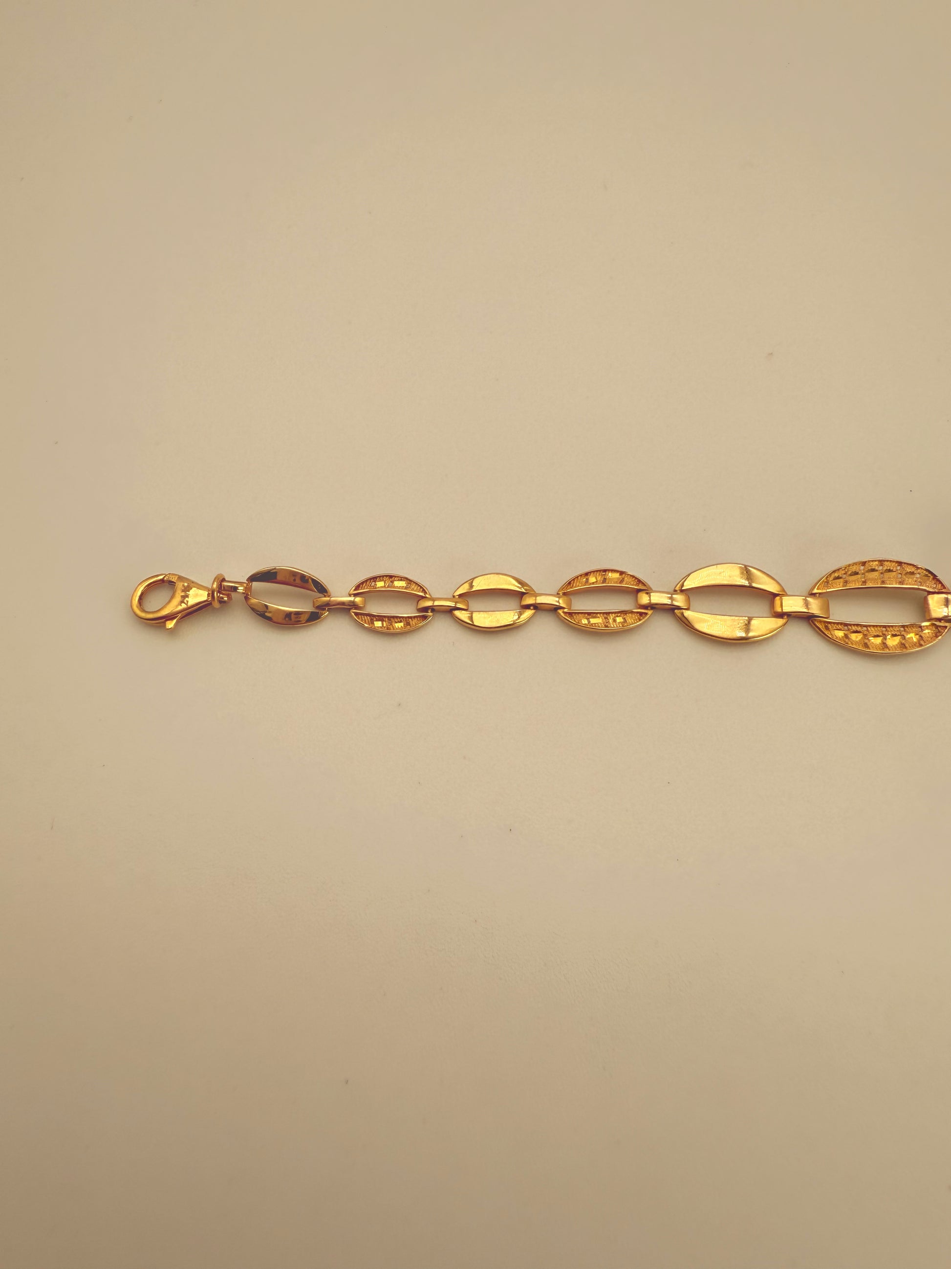 The Valora Link