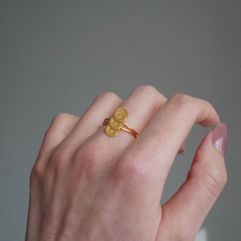 The Aurelia Coin Ring