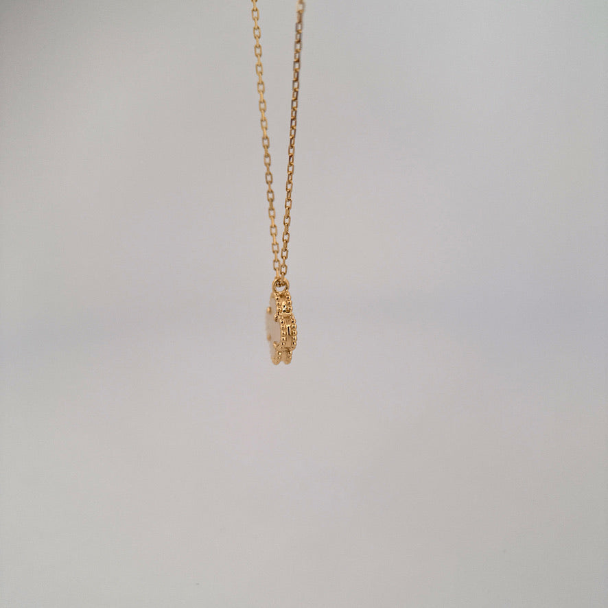 The Luma Clover Necklace