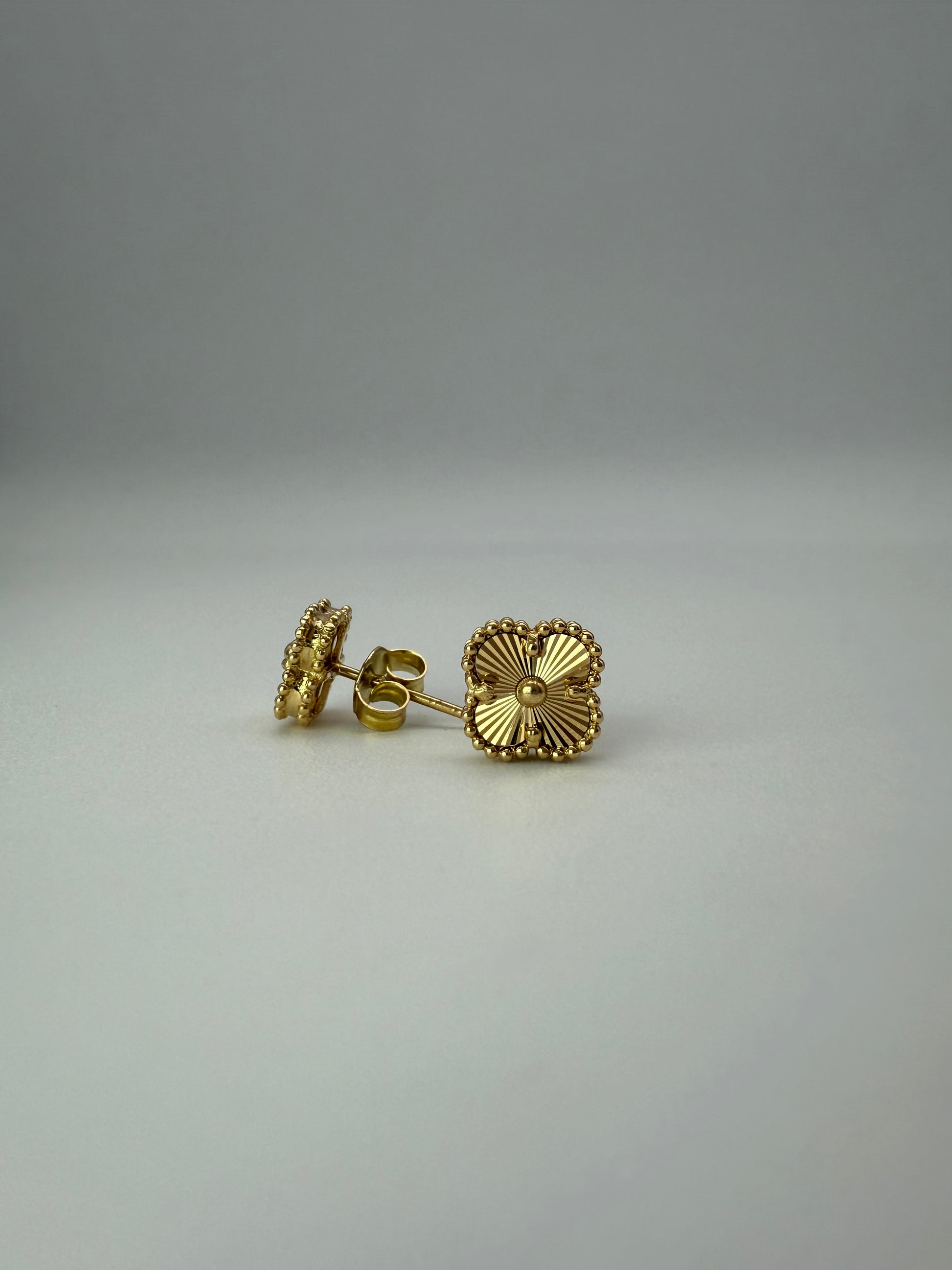 The Clover Studs
