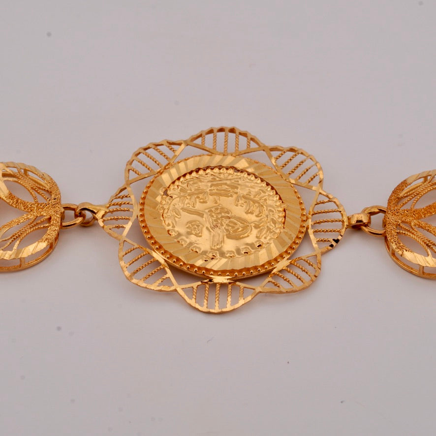 The Floral Chain Bracelet