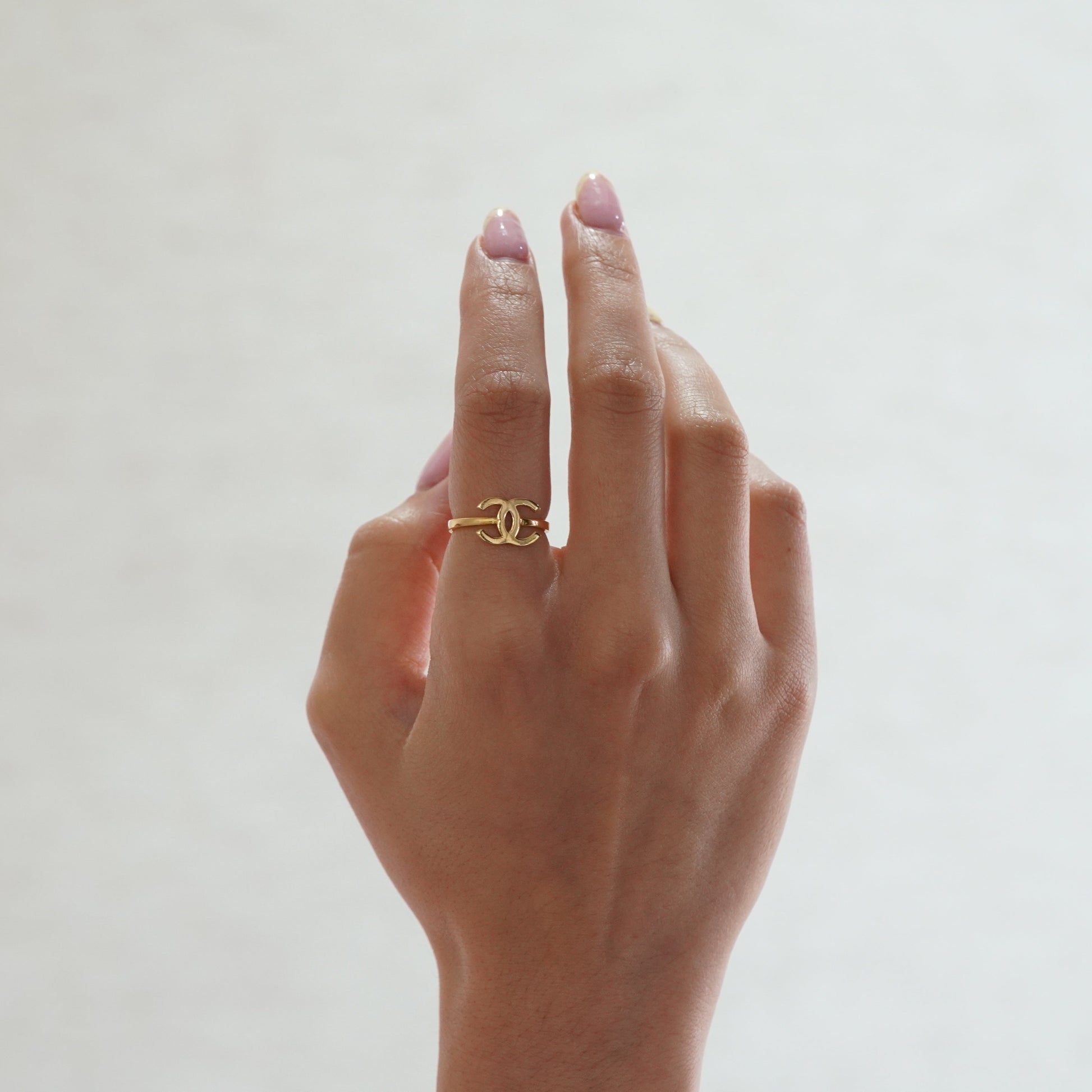 The Aurelia Ring