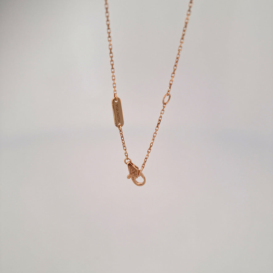 The Nocturne Clover Necklace