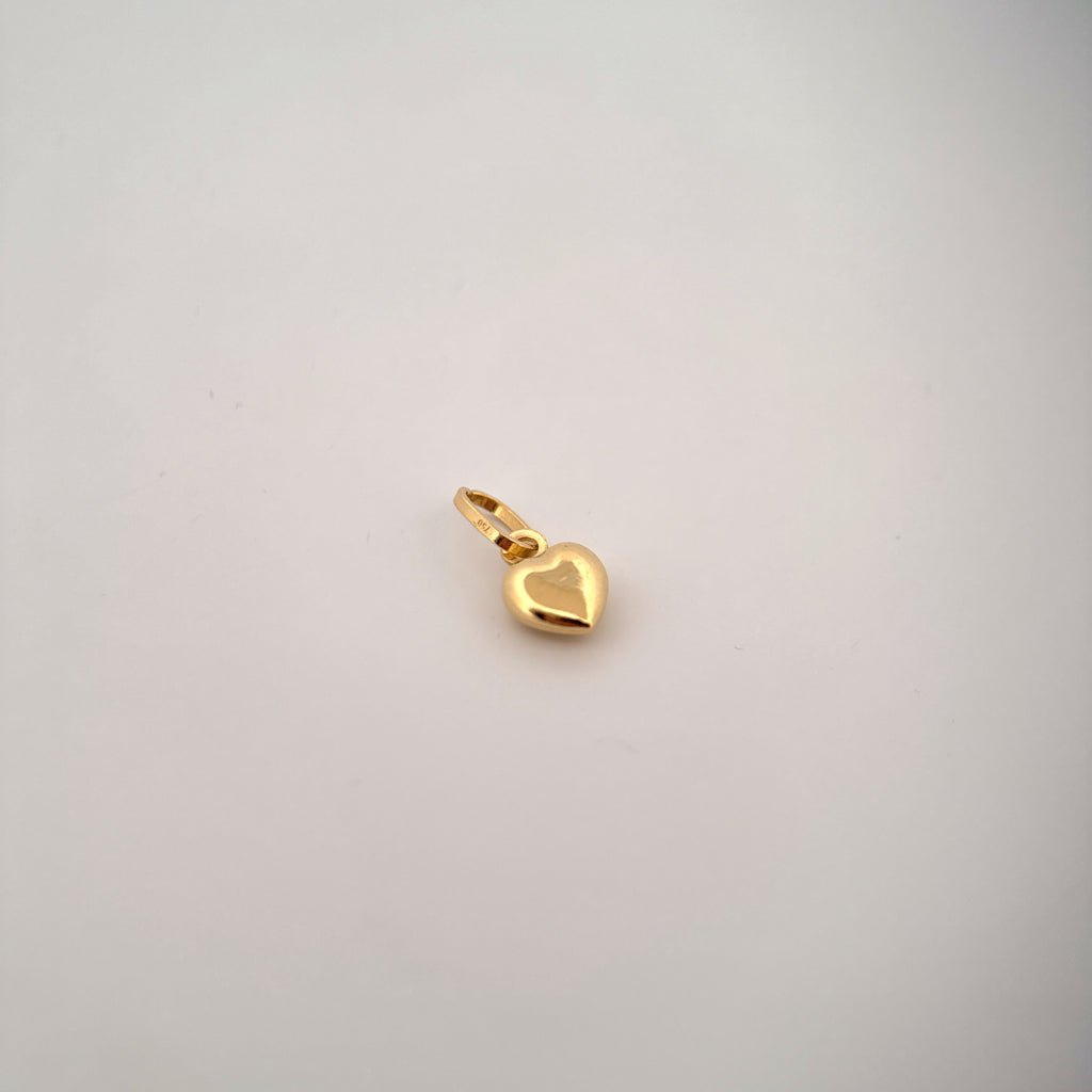 The Amora Heart Pendant