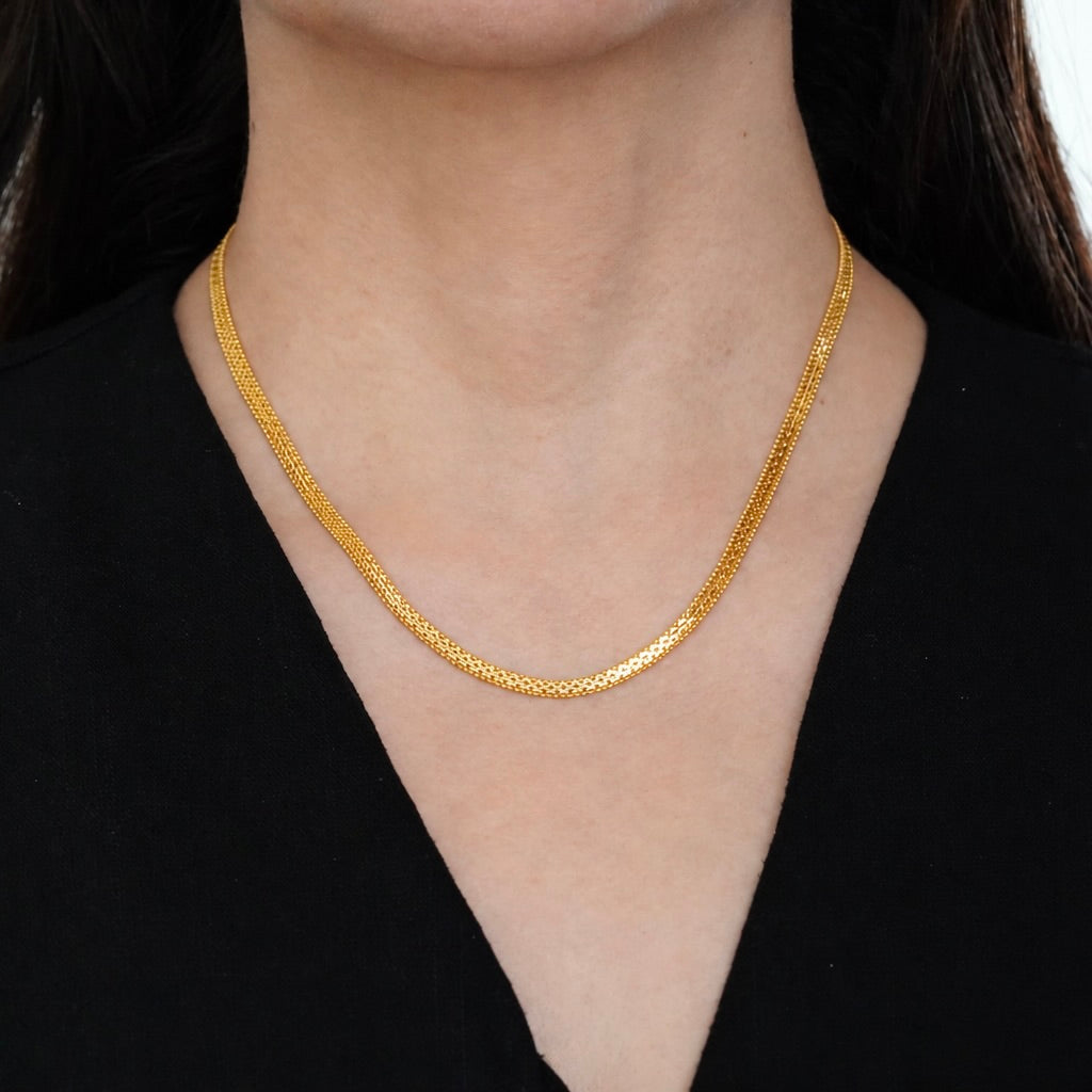 The Gilded Row Chain