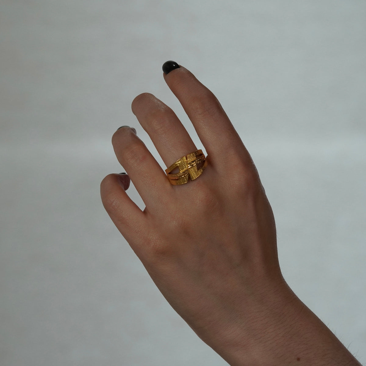 The Woven Leaf Ring