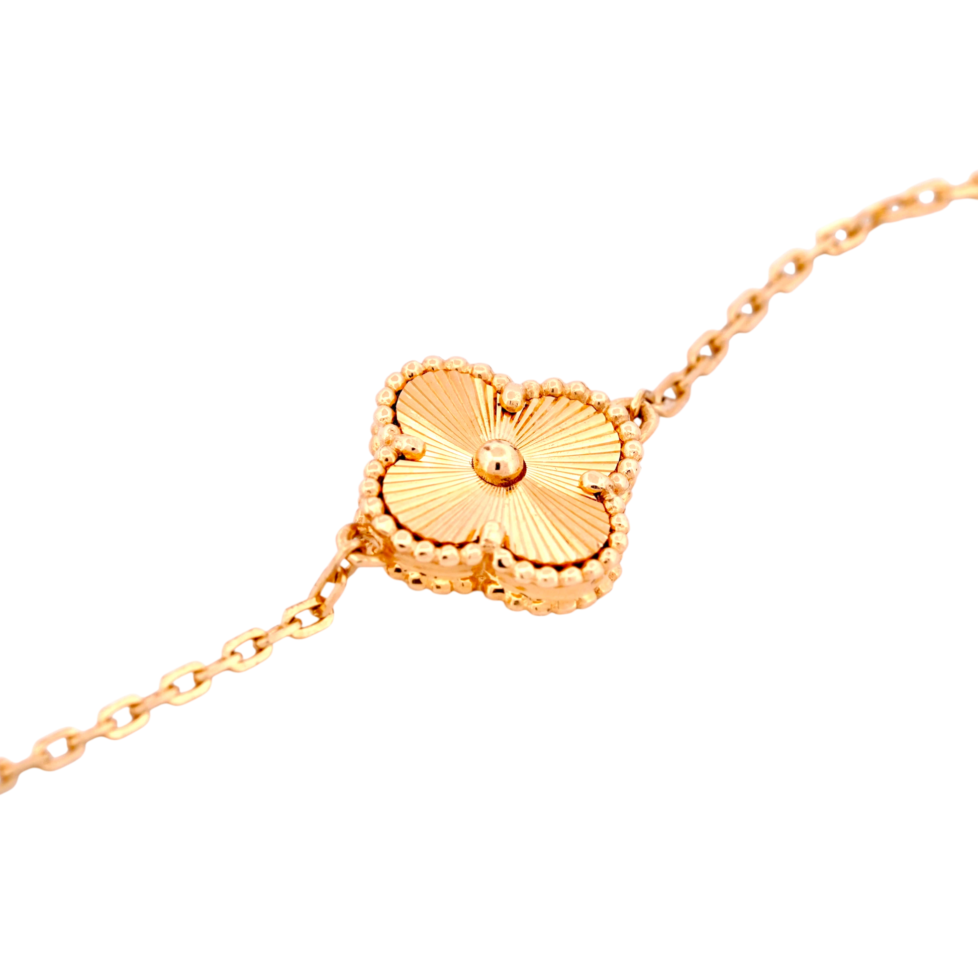 The Aurelle Clover