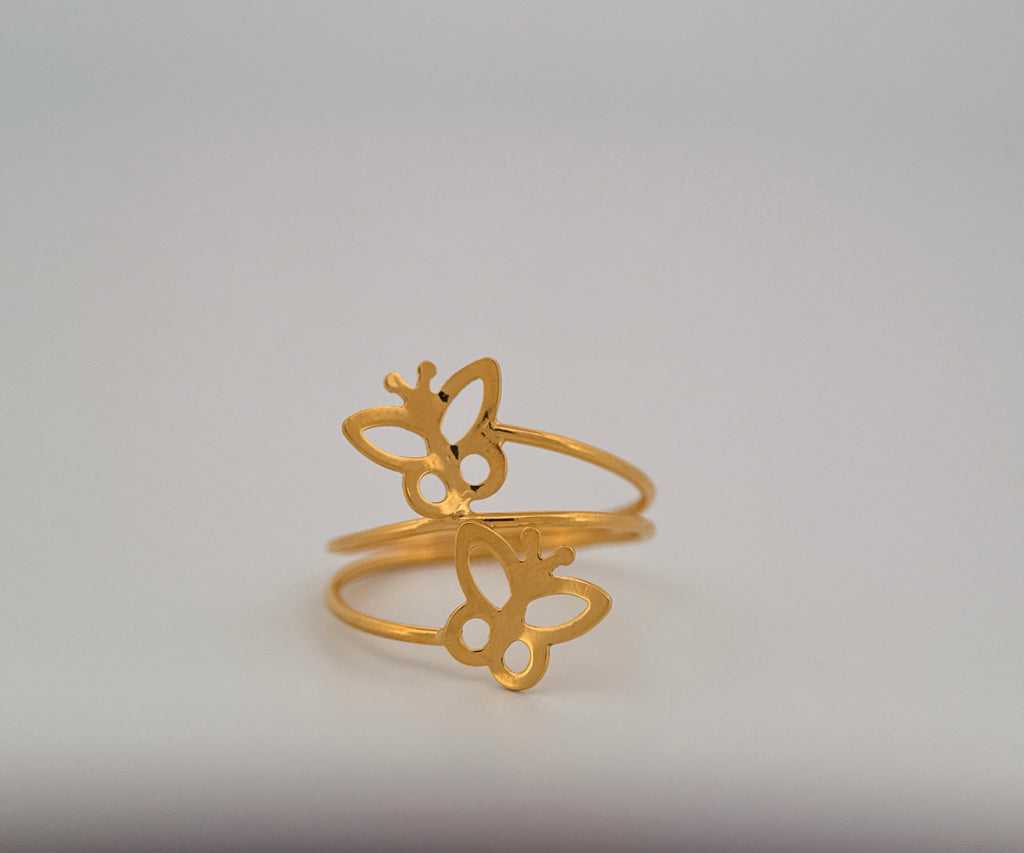 The Twirl of Seren Ring