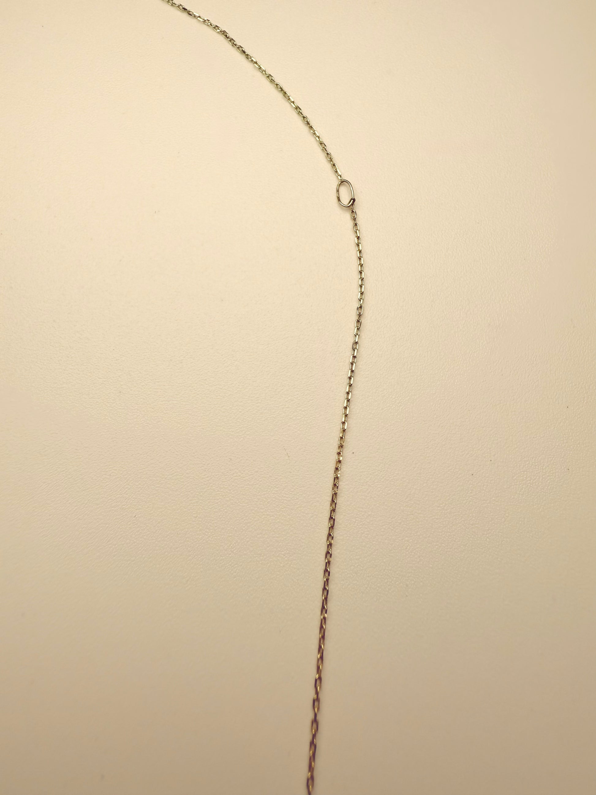 The Initiale Pendant