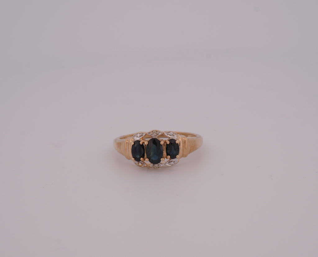 The Celestine ’80s Ring