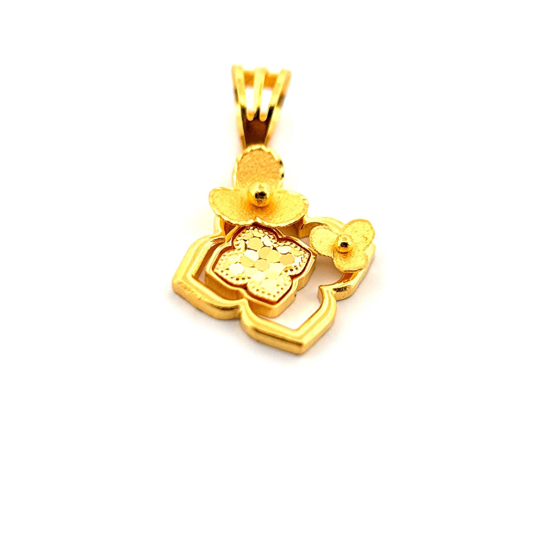 The Amara Bloom Pendant