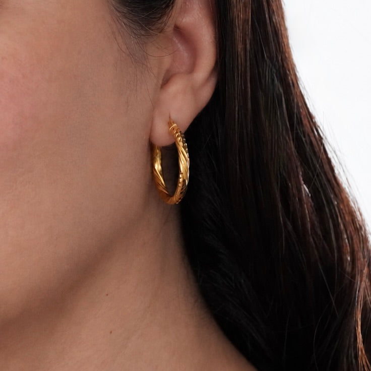 The Vela Hoops