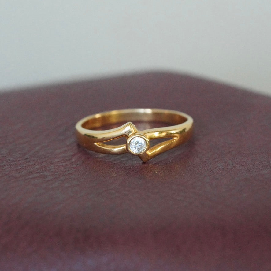 The Sera Ring