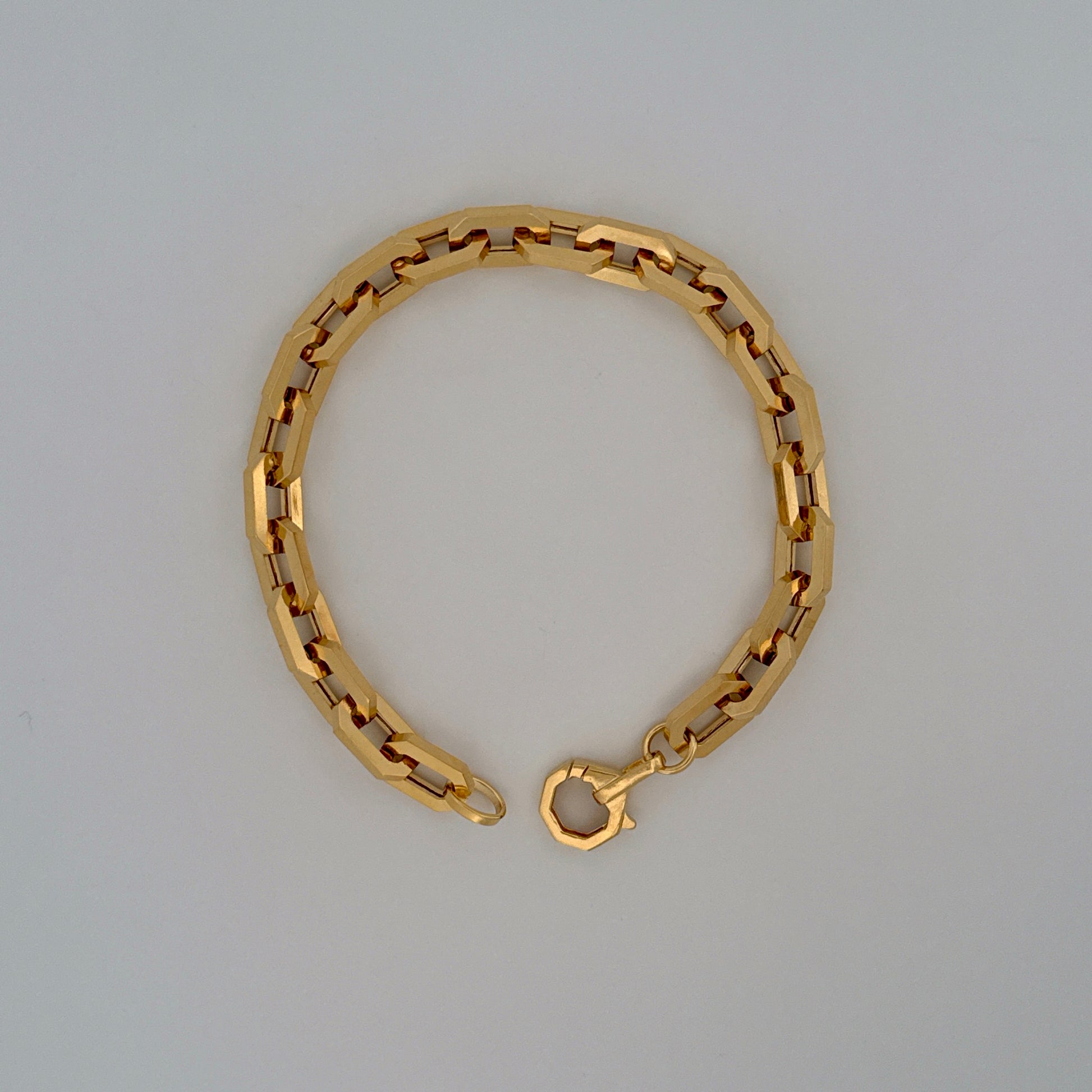 The Atlas Link Bracelet