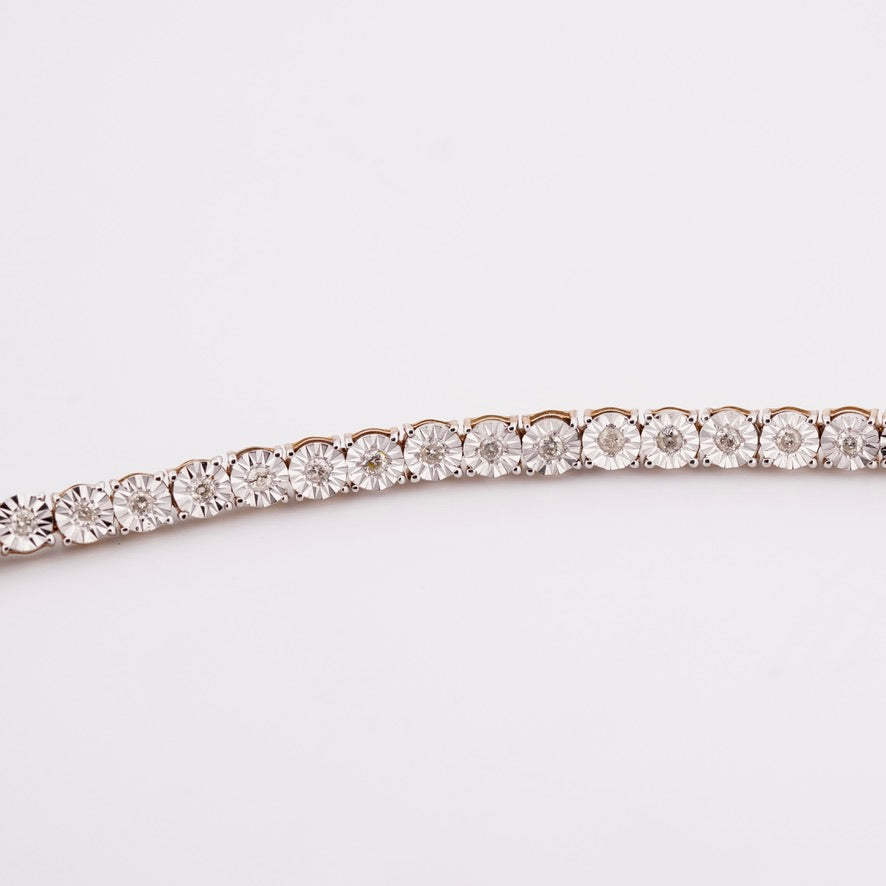 The Aurelia Diamond Line Bracelet