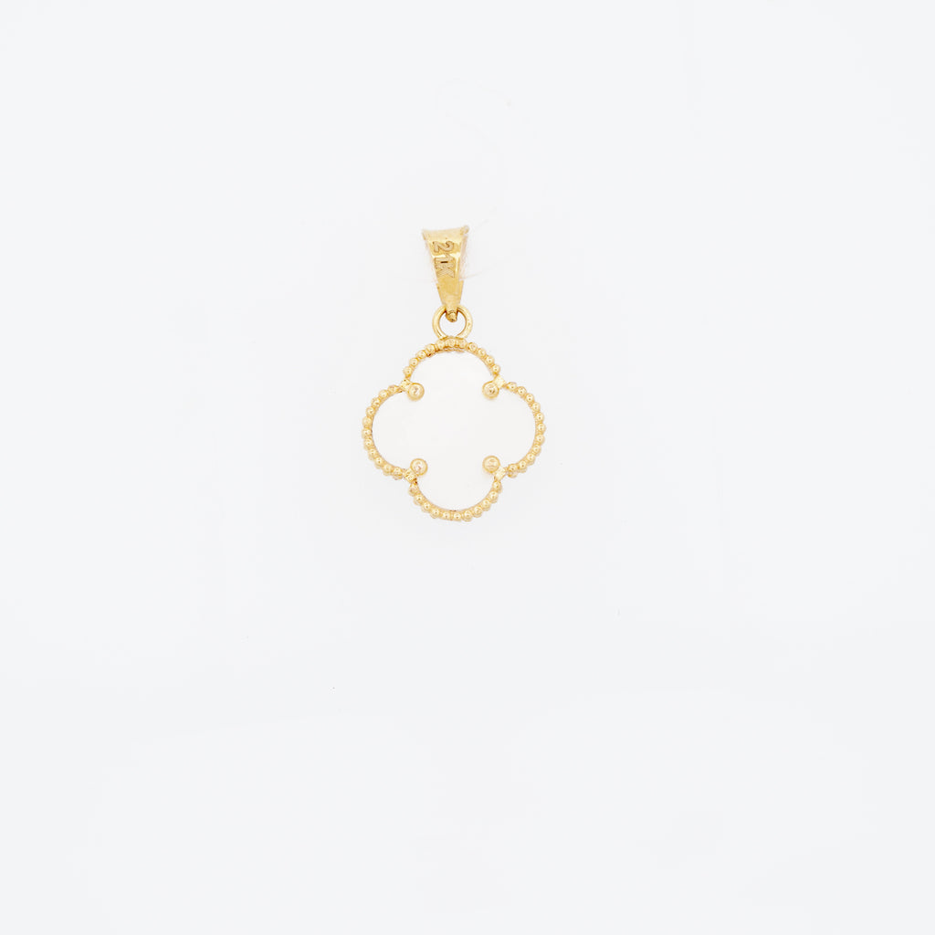 The Clover Pendant