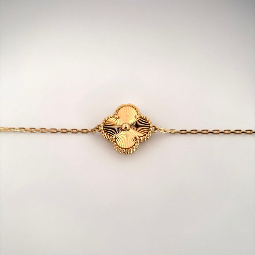 The Solenne Clover Bracelet