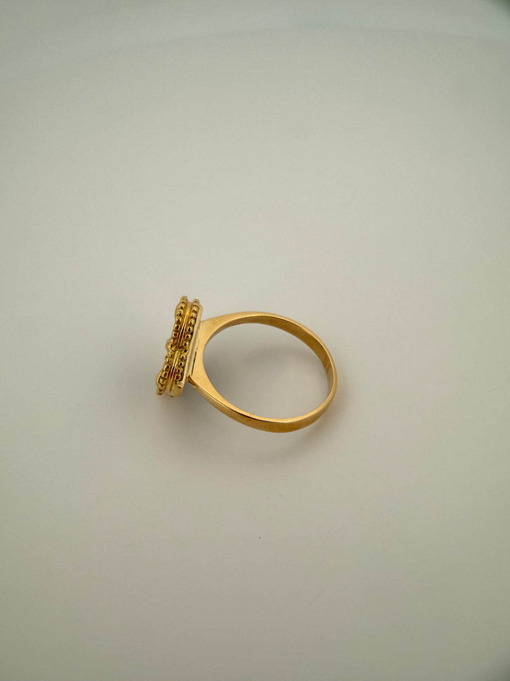 The Valencia Petal Ring