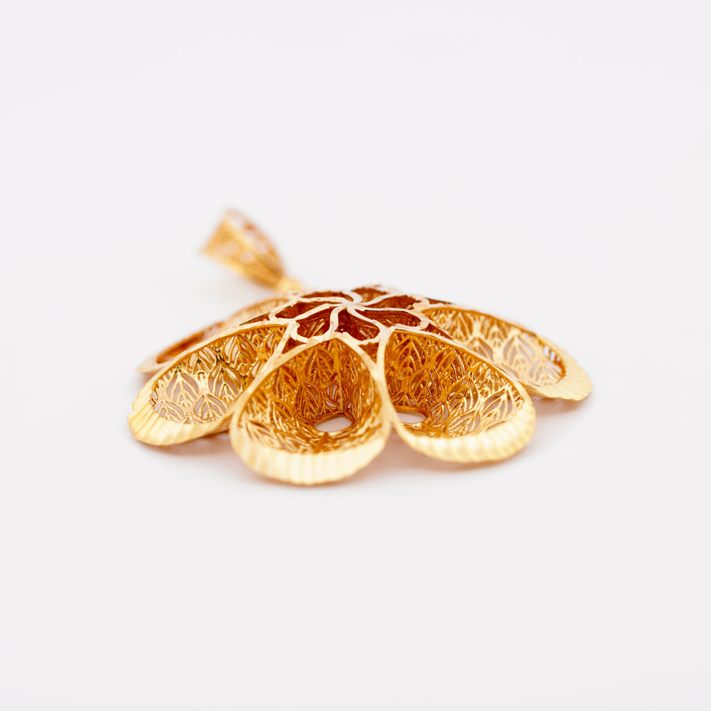 The Floral Pendant