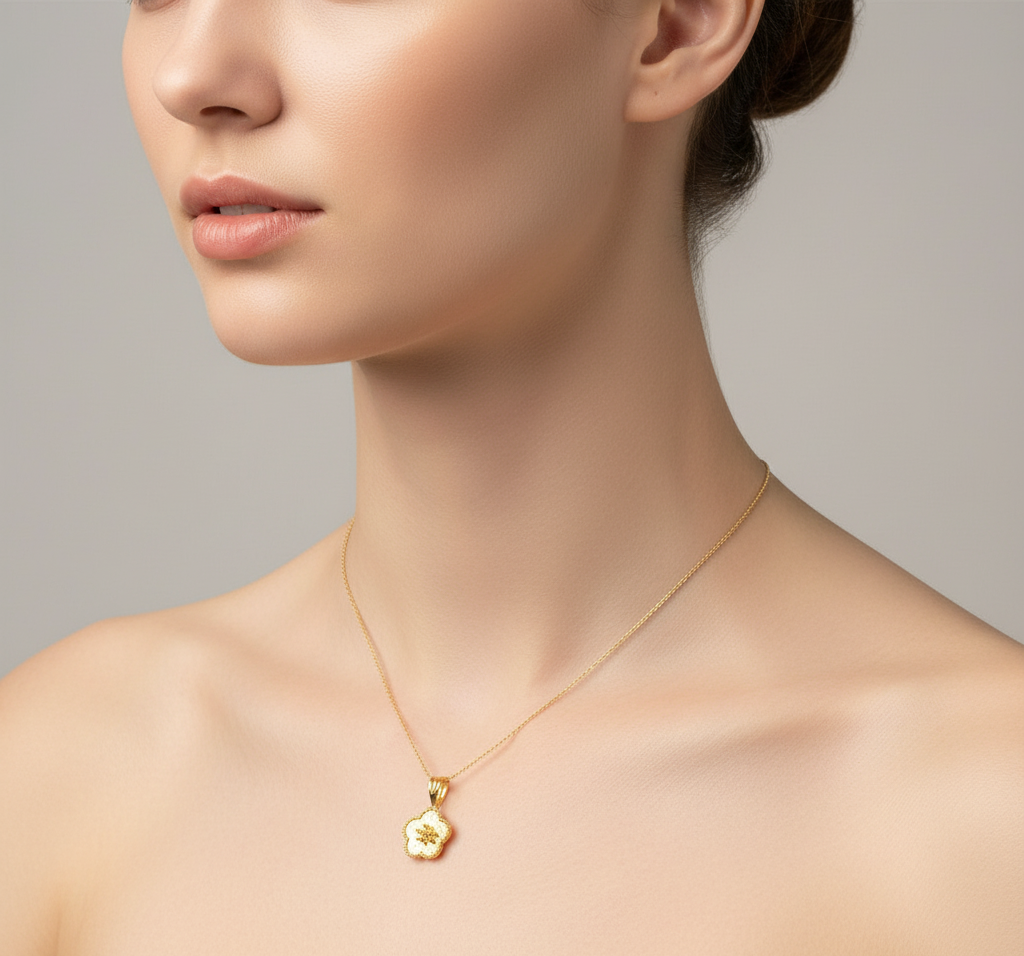 The Fiorella Pendant