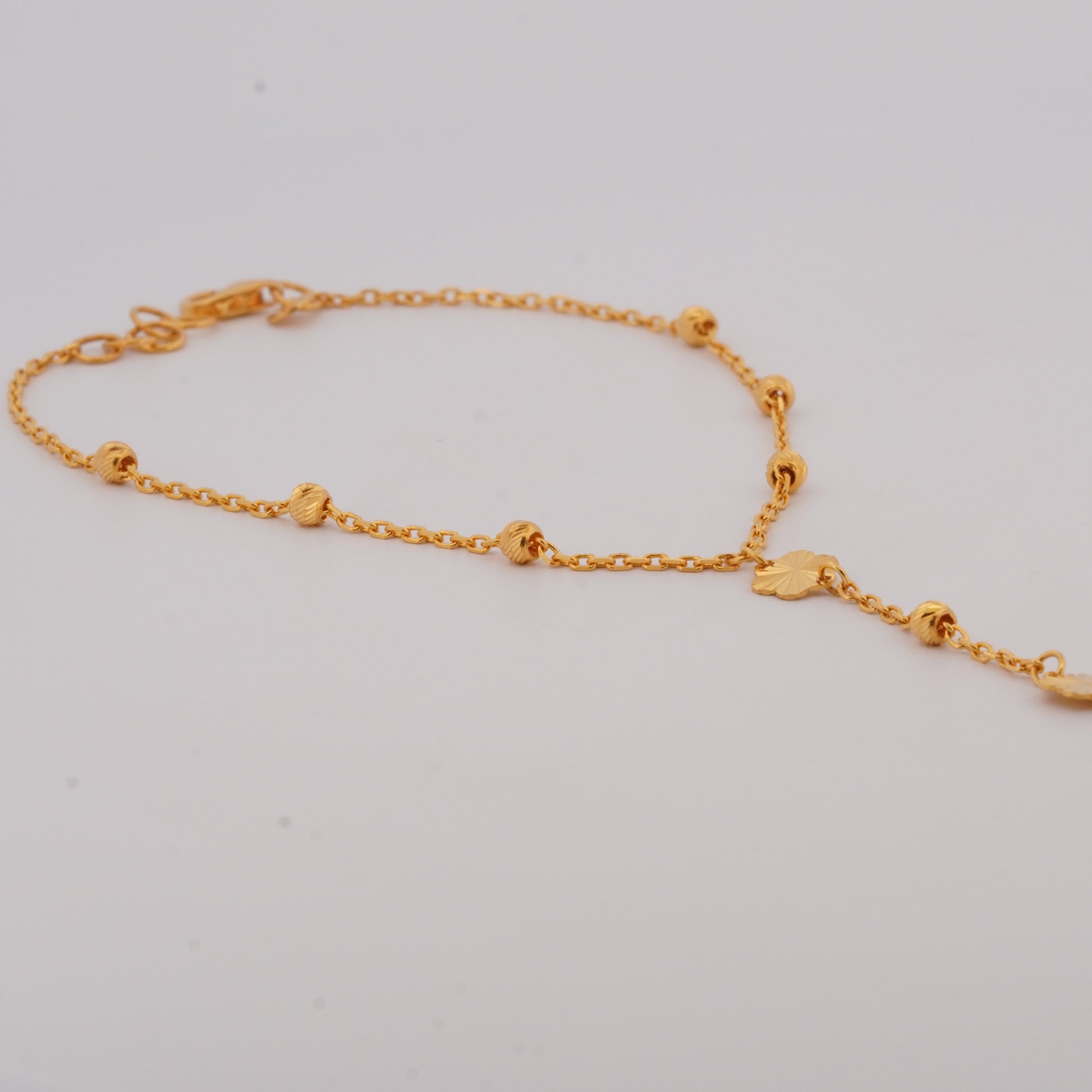 The Flower Hand Chain