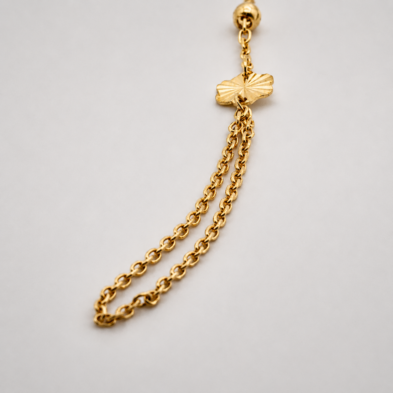 The Flower Hand Chain