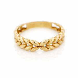 The Laurel Ring