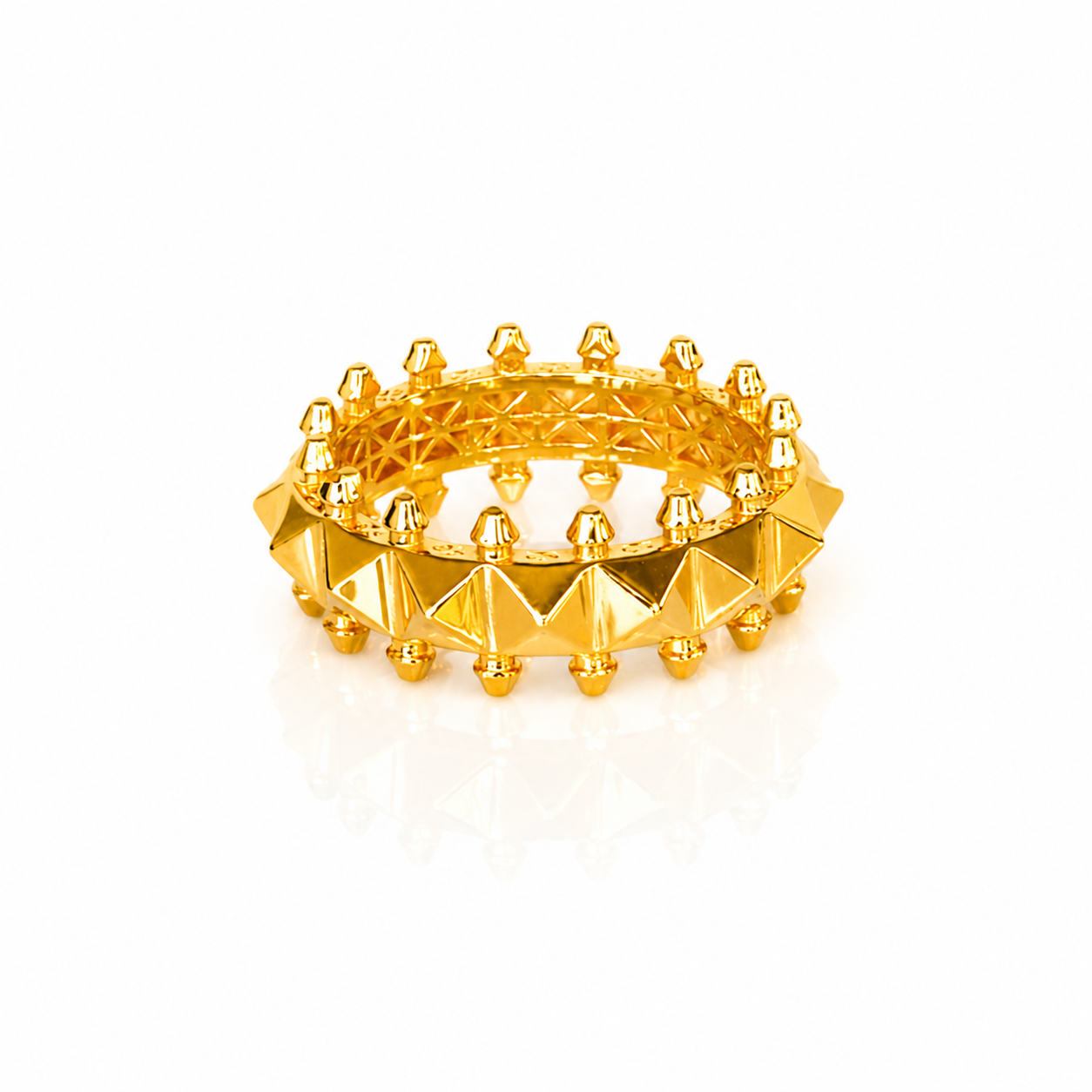 The Vanta Crown Ring