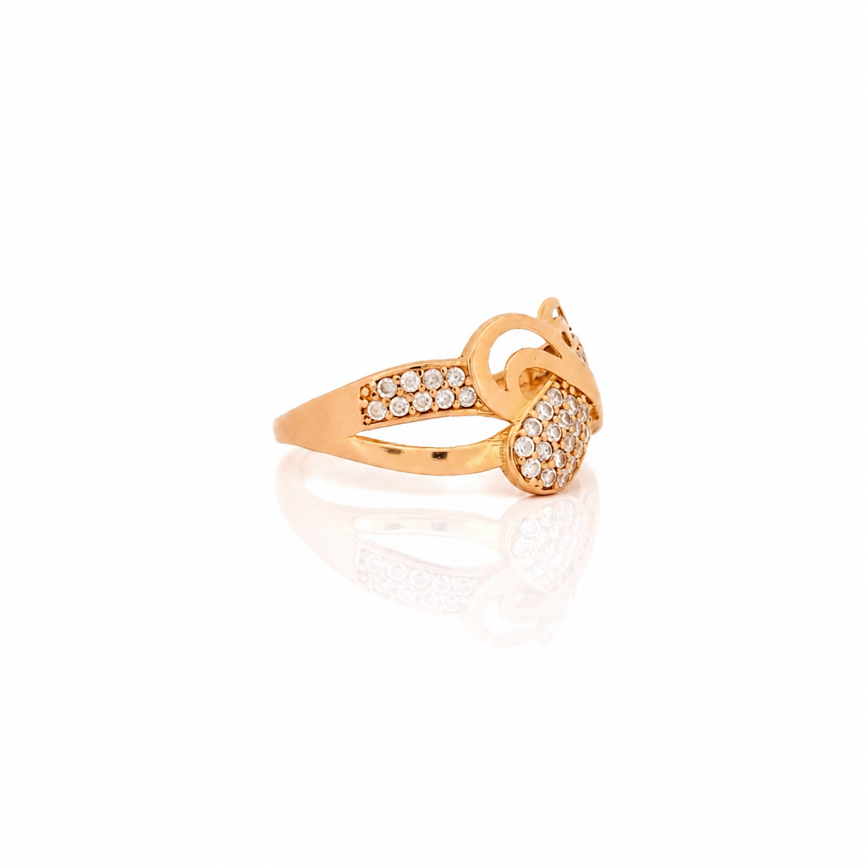 The Aurelia Intertwine Ring