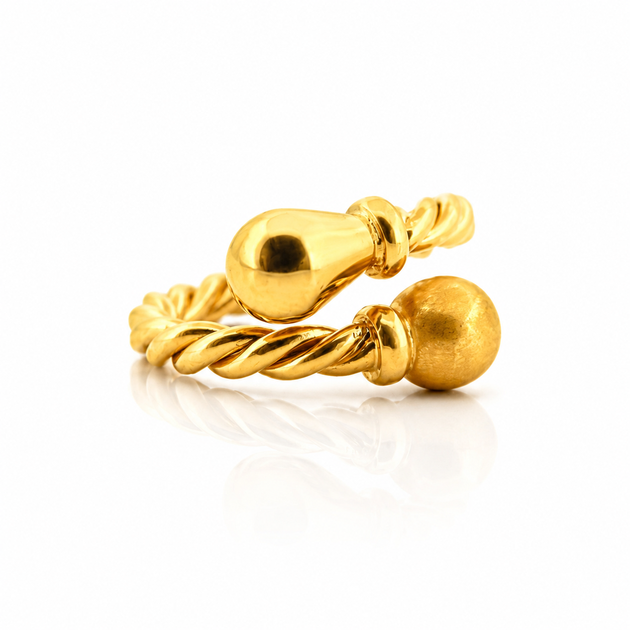 The Capri Twist Ring