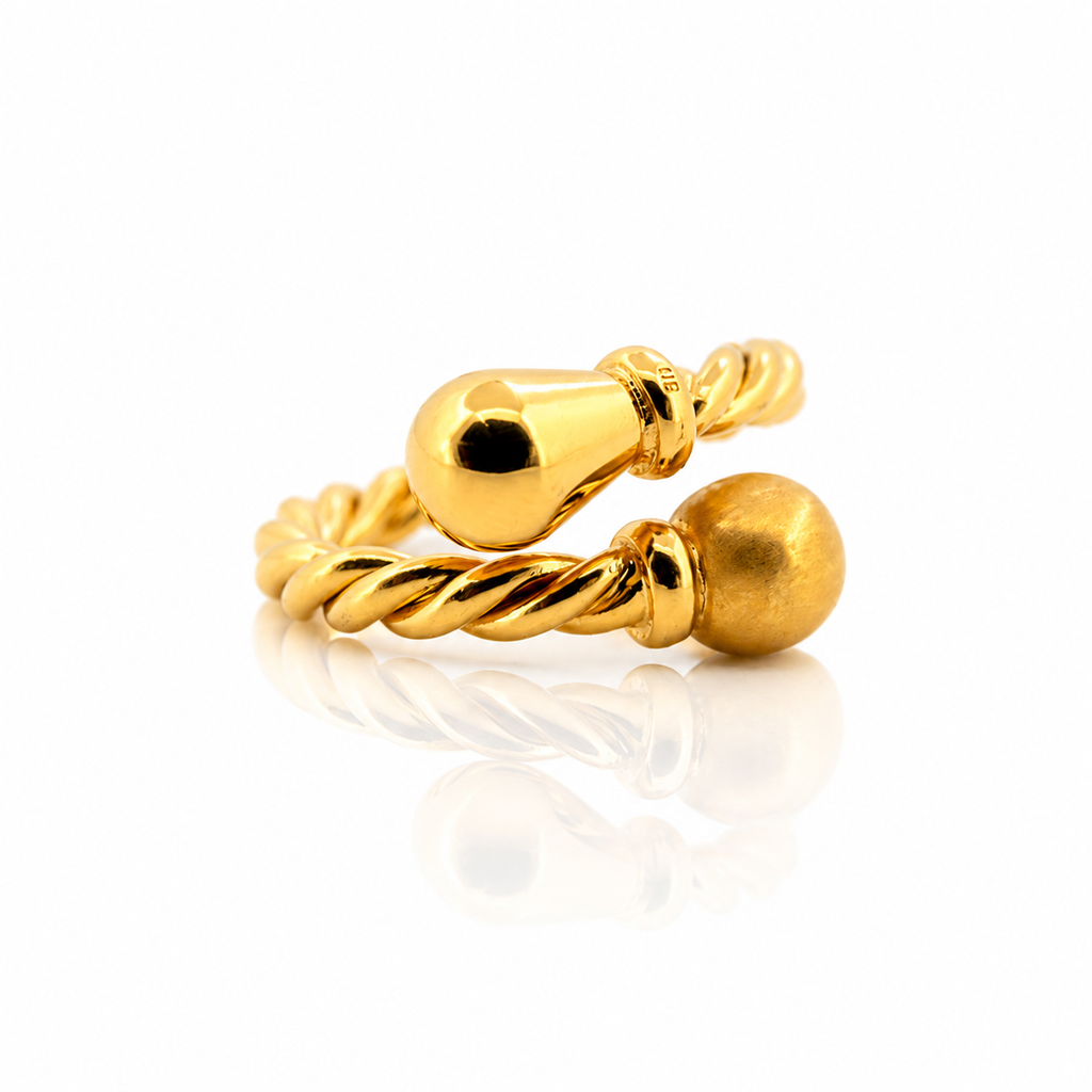 The Capri Twist Ring