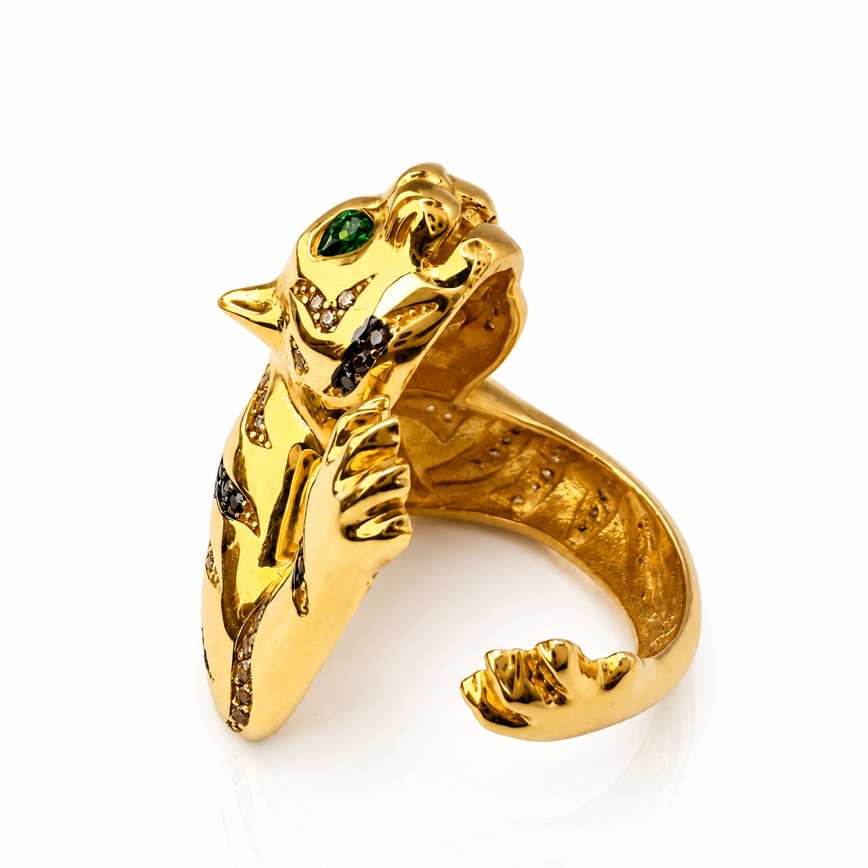 The Émeraude Panther Ring