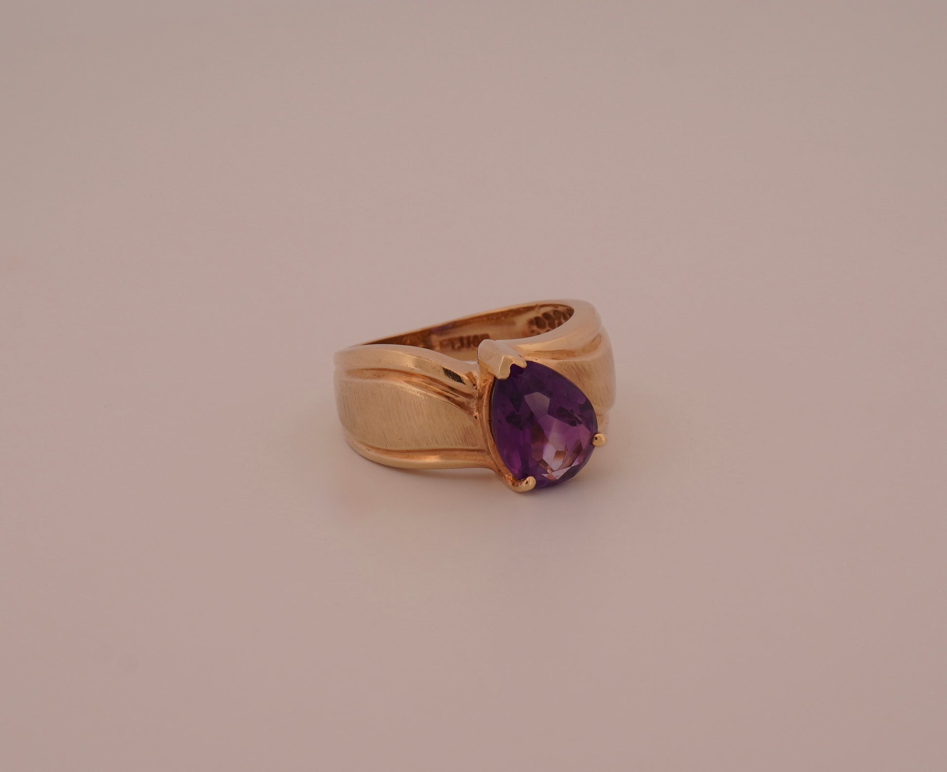 The Solace Amethyst Ring