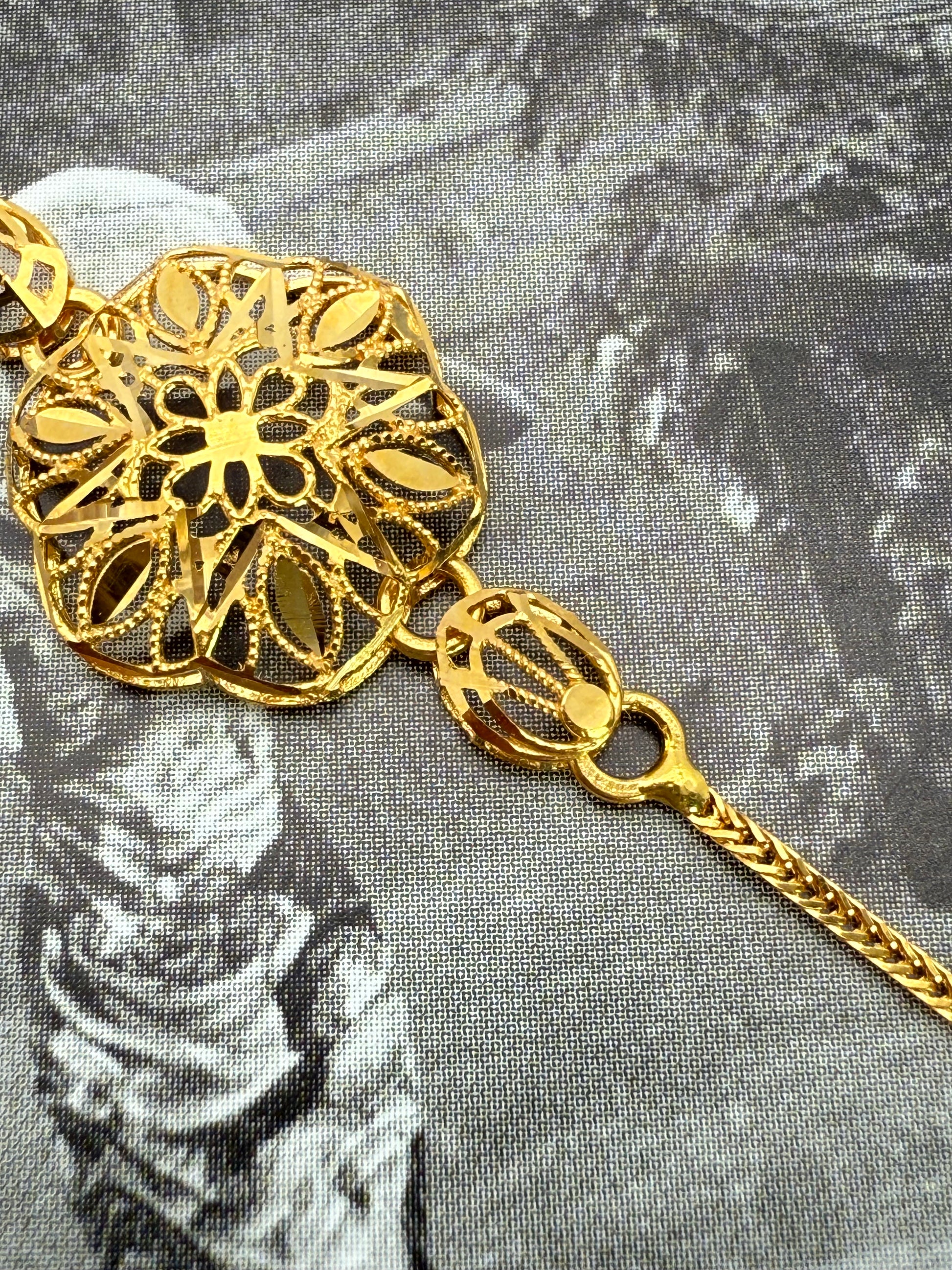 The Solenne Bloom