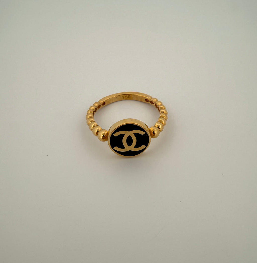 The Céleste Link Ring