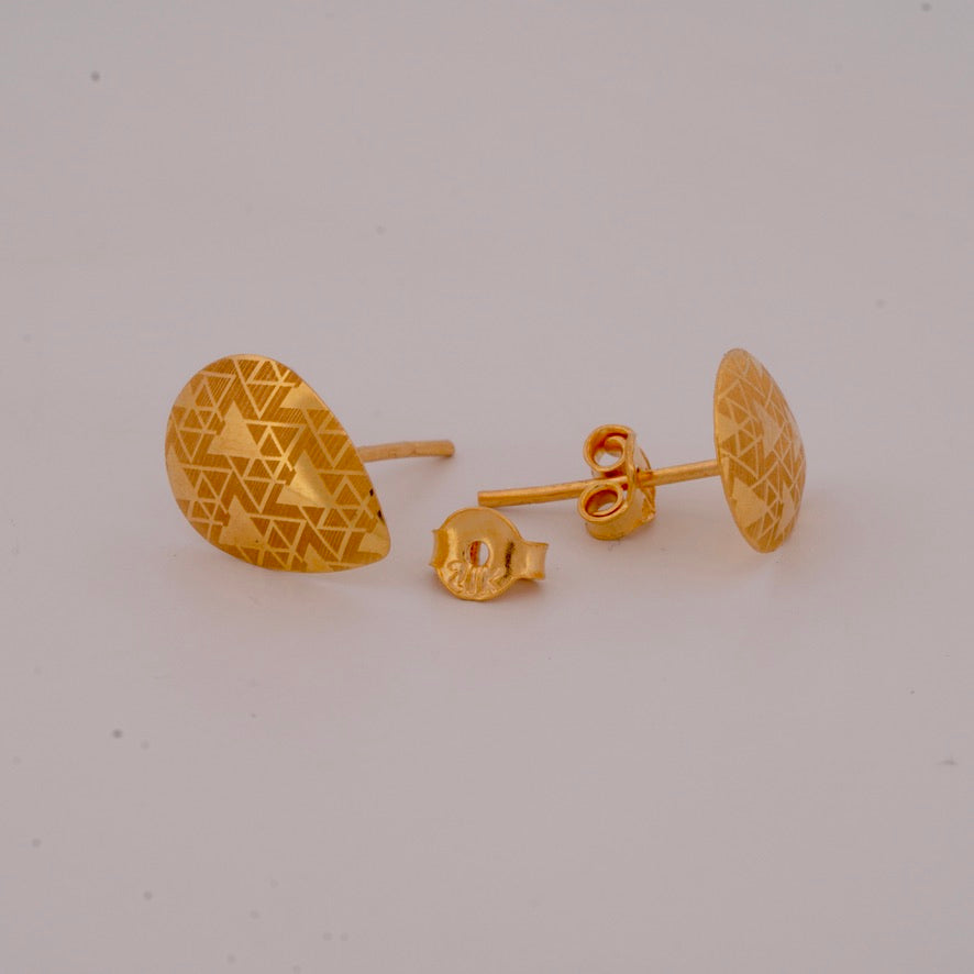 The Geo Drop Studs