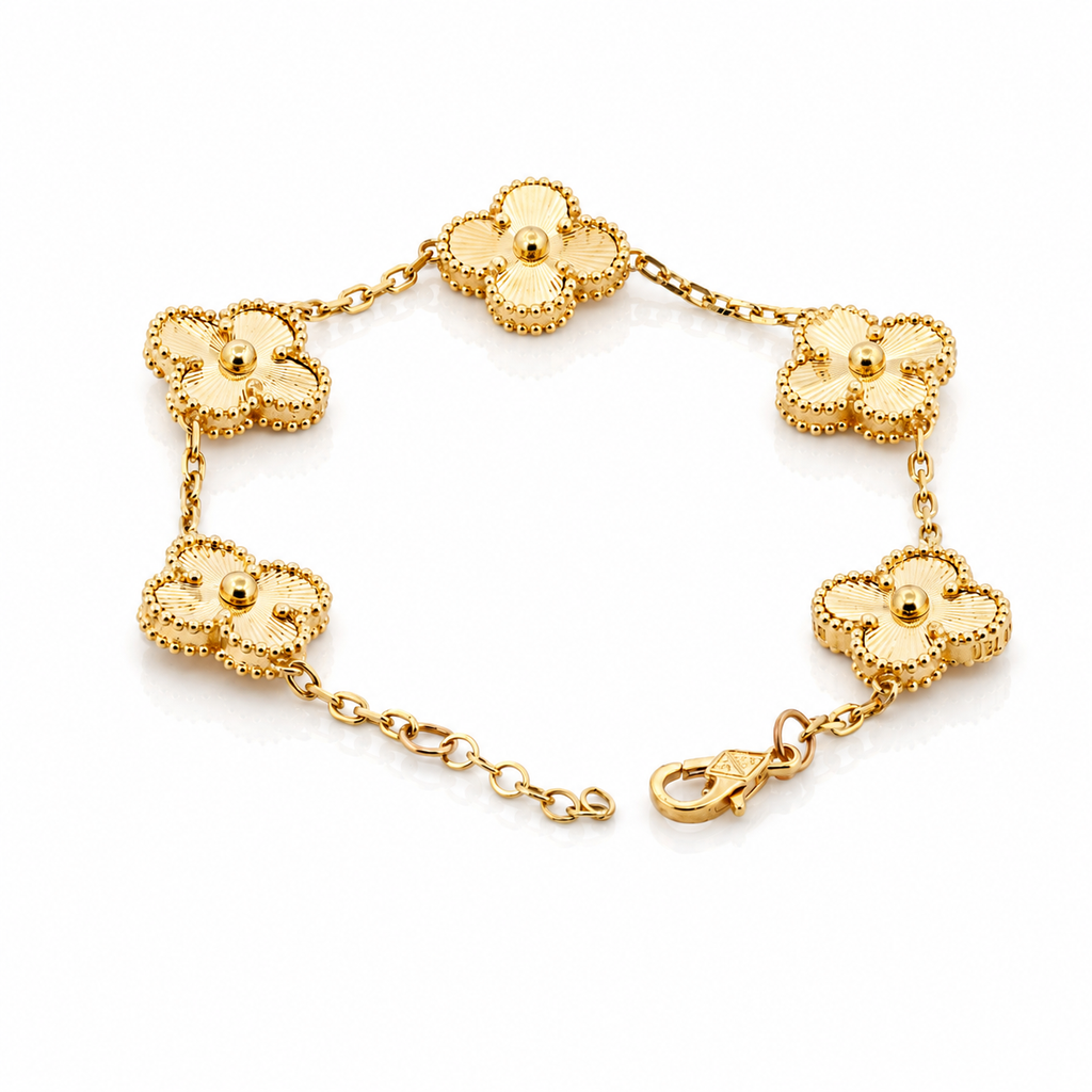 The Clover Bracelet