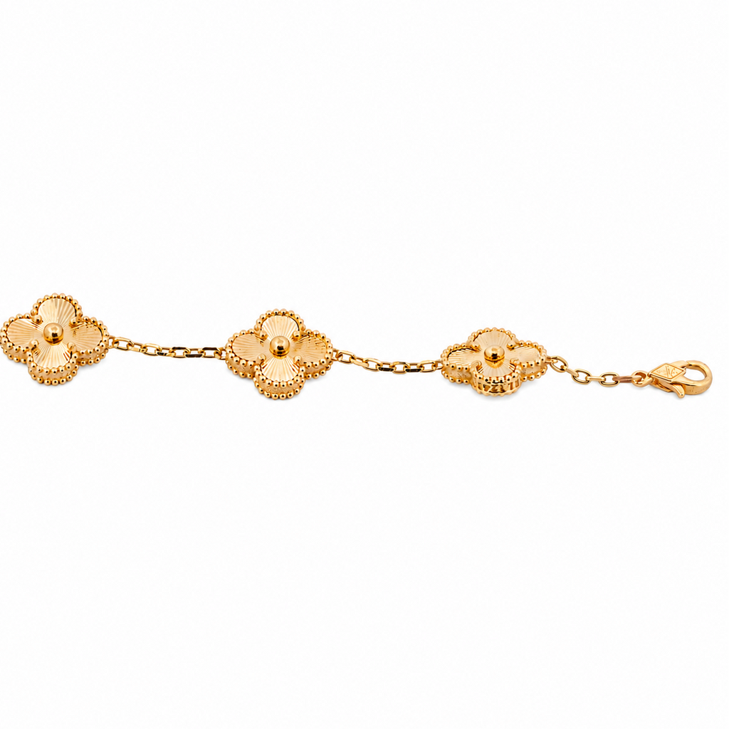 The Clover Bracelet
