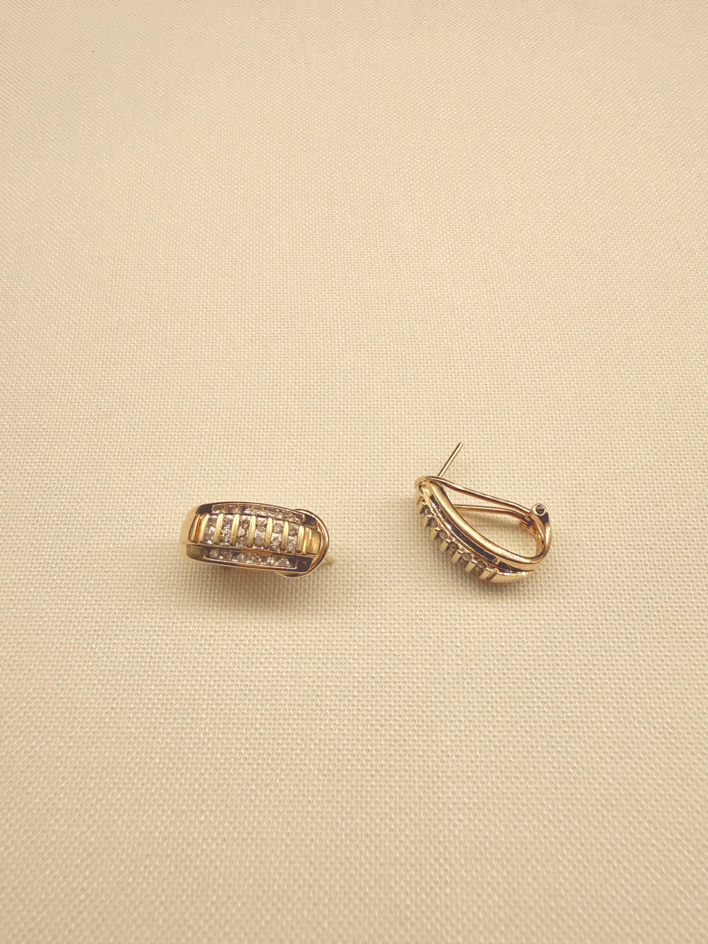 The Deco Hoop