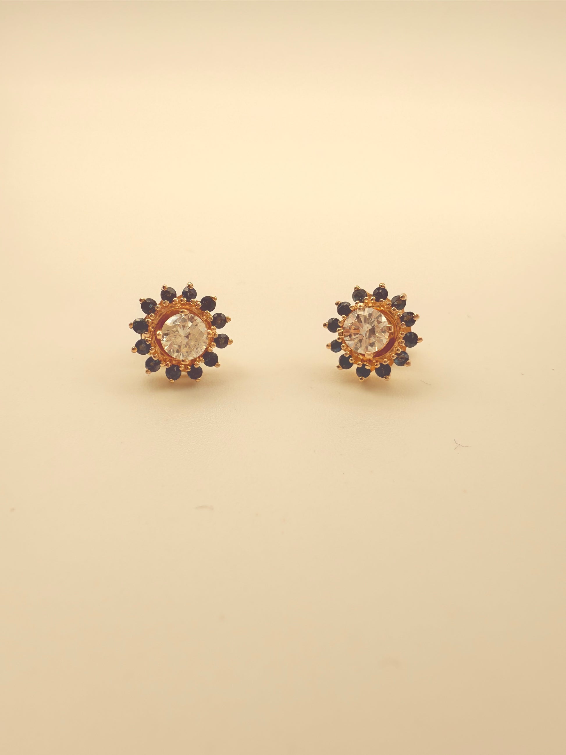 The Saphira Studs