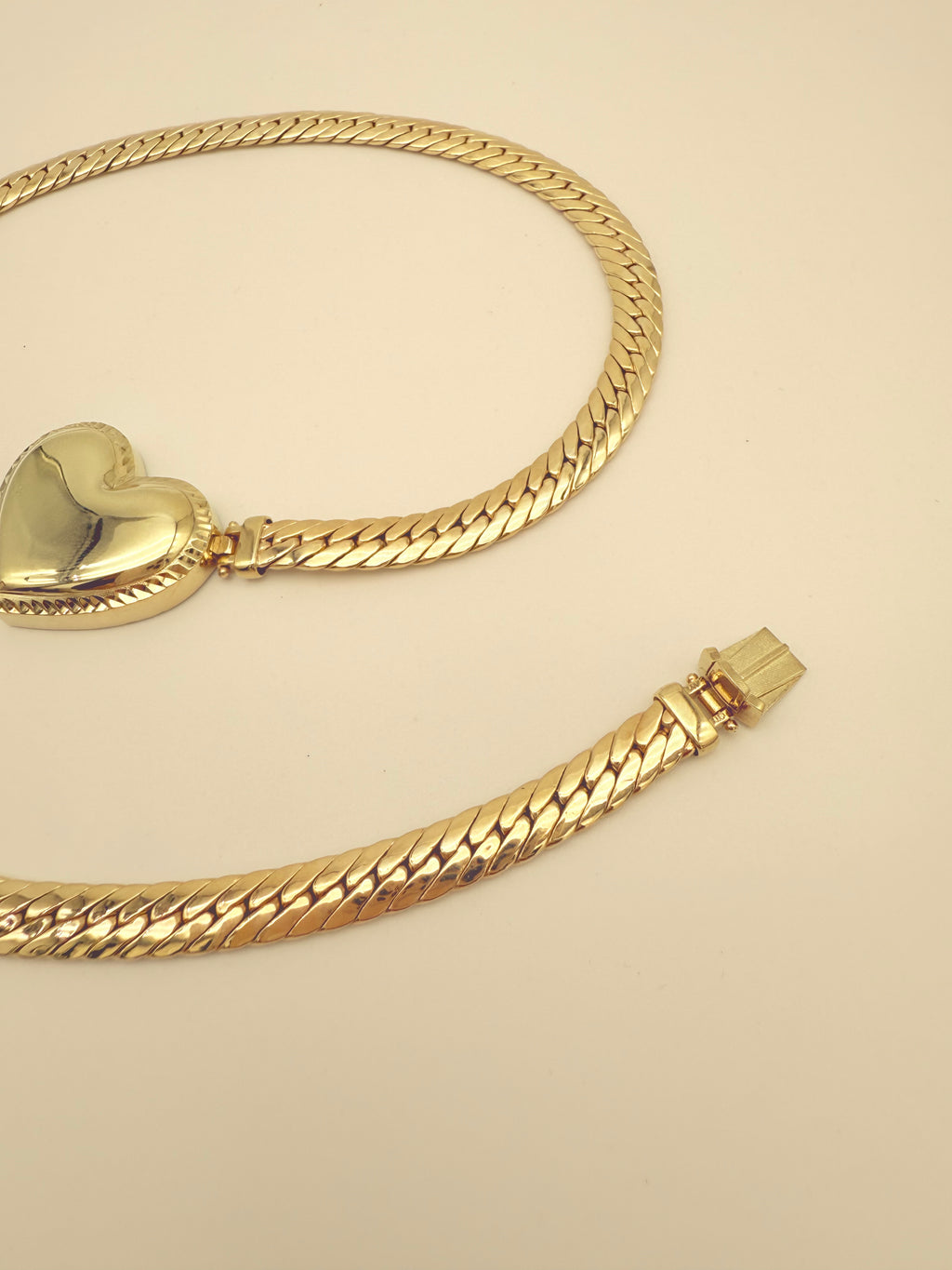 The Roma Chain