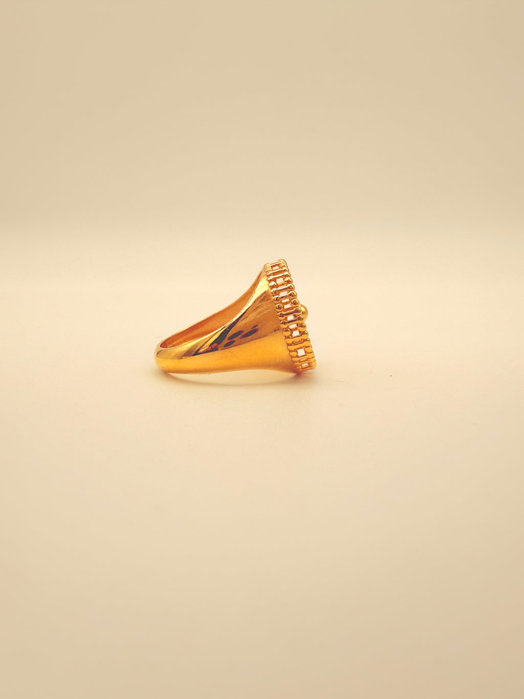 The Isola Ring