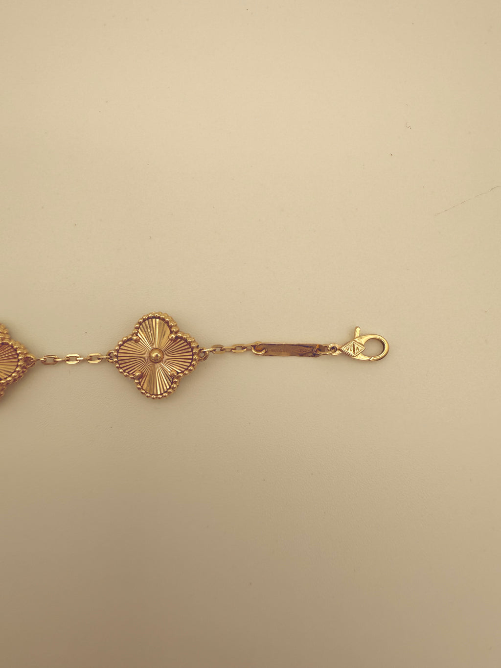 The Valencia Clover